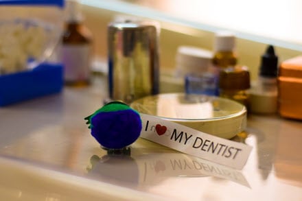 I love my dentist ribbon on the desk